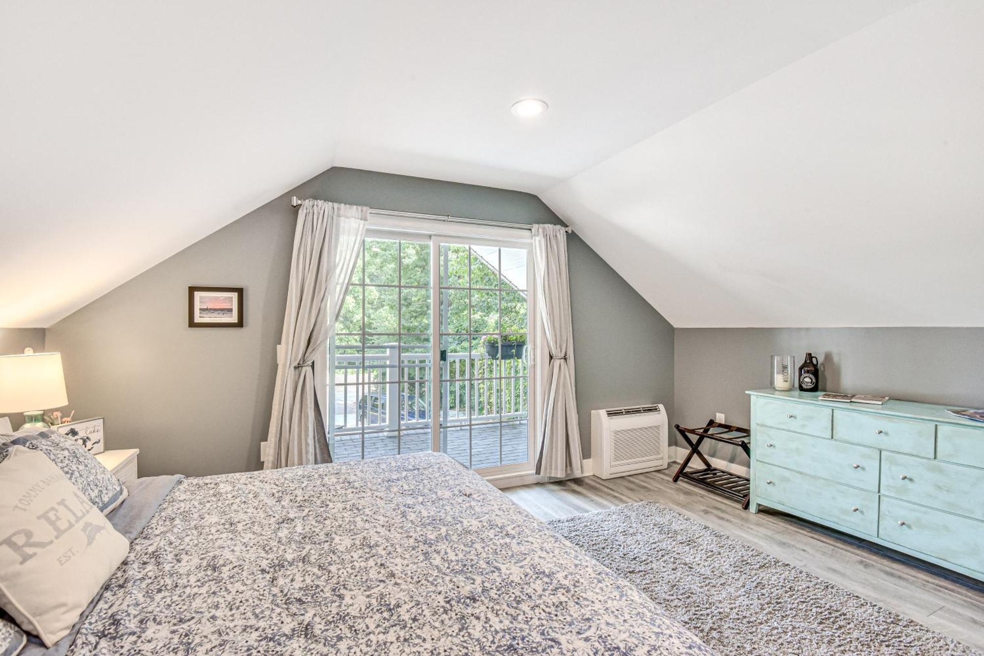 Benton Harbor Apt With Balcony And Shared Fire Pit Eksteriør billede